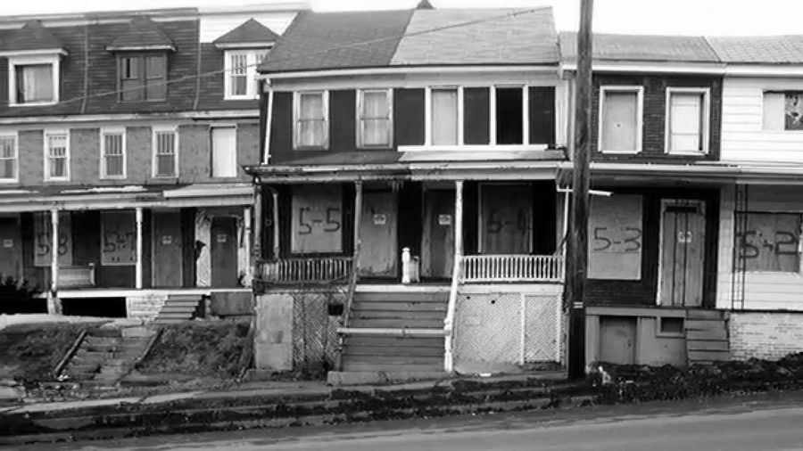 Centralia derelict houses