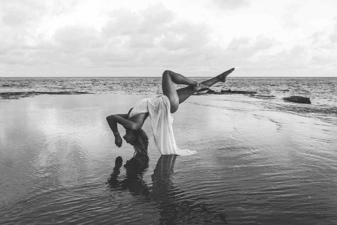 Levitation beach imagery